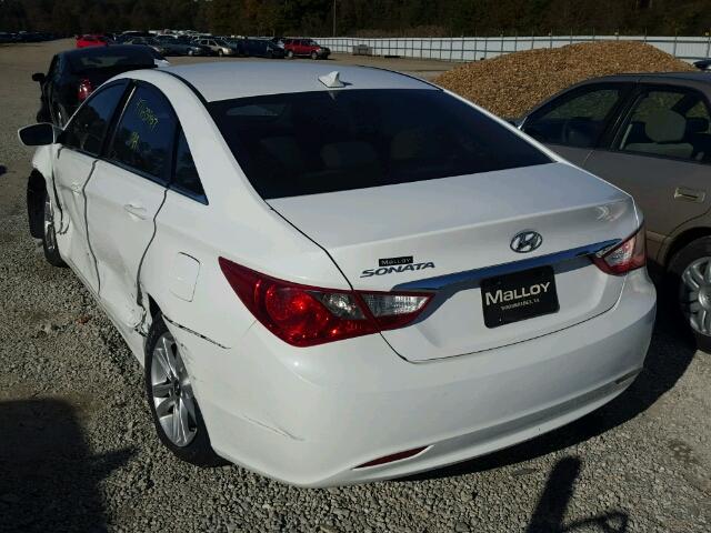 5NPEB4AC3DH786529 - 2013 HYUNDAI SONATA GLS WHITE photo 3