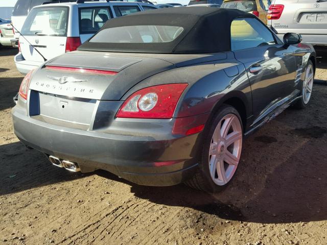 1C3AN65L65X051517 - 2005 CHRYSLER CROSSFIRE GRAY photo 4