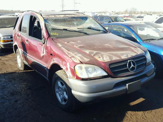 4JGAB54E1WA015798 - 1998 MERCEDES-BENZ ML 320 BURGUNDY photo 1