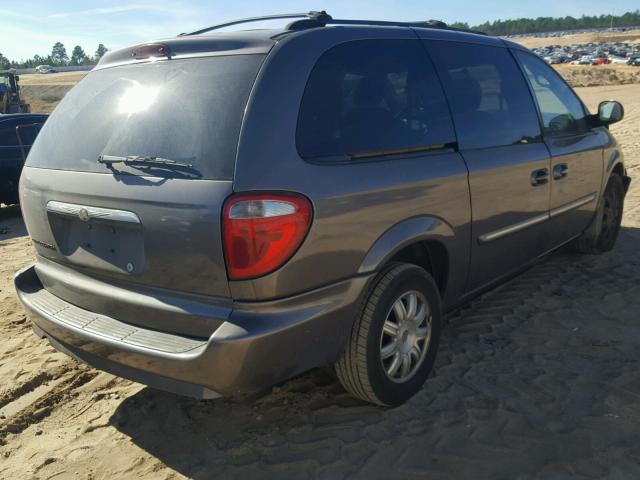 2A4GP54LX6R766340 - 2006 CHRYSLER TOWN & COU BROWN photo 4