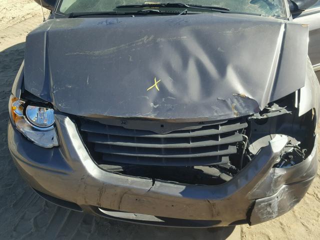 2A4GP54LX6R766340 - 2006 CHRYSLER TOWN & COU BROWN photo 7