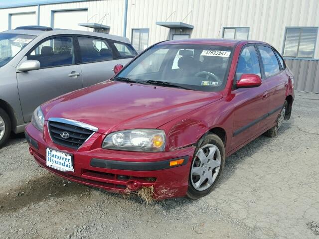 KMHDN56DX5U164118 - 2005 HYUNDAI ELANTRA GL RED photo 2