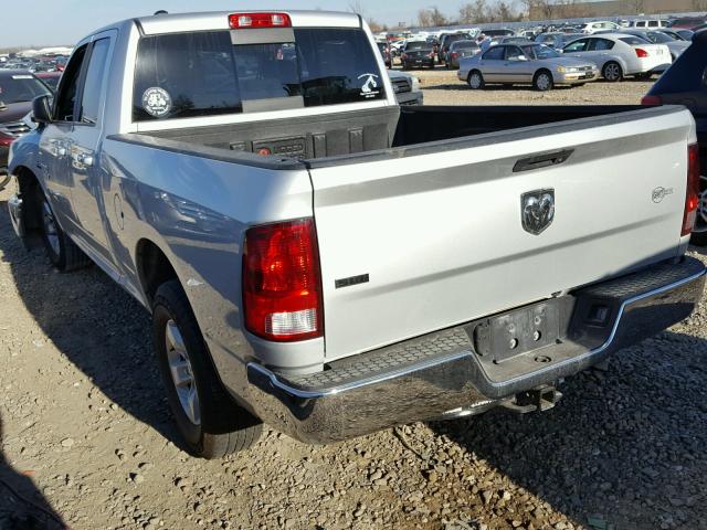 1C6RR6GT8HS542194 - 2017 RAM 1500 SLT SILVER photo 3