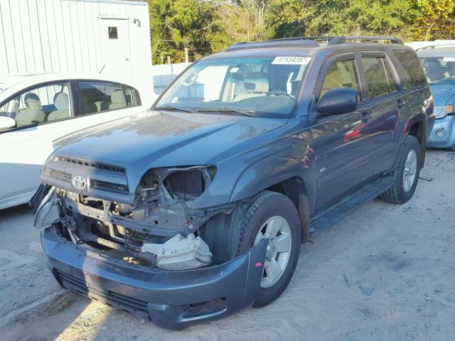 JTEZU14R640031930 - 2004 TOYOTA 4RUNNER SR GRAY photo 2