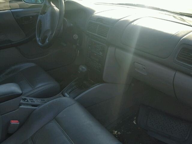 JF1SF65612H714835 - 2002 SUBARU FORESTER S 银色 照片 5