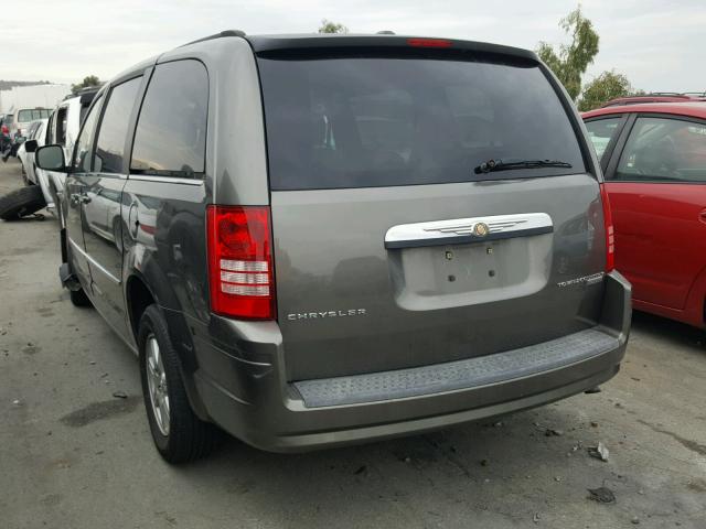 2A4RR5D12AR300315 - 2010 CHRYSLER TOWN & COU GRAY photo 3