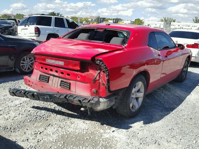 2B3LJ44V19H610376 - 2009 DODGE CHALLENGER RED photo 4