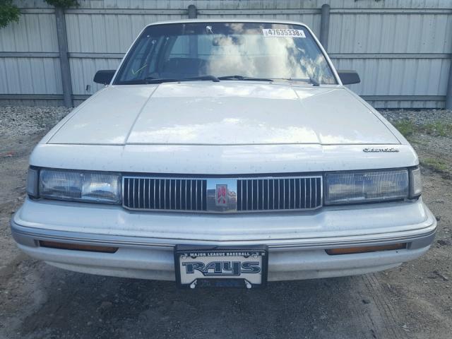 1G3AG55N5P6358168 - 1993 OLDSMOBILE CUTLASS CI WHITE photo 10