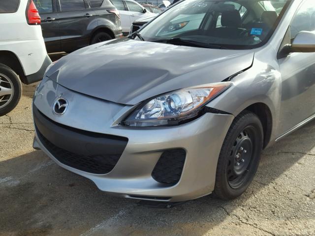 JM1BL1U70D1810998 - 2013 MAZDA 3 I GRAY photo 9