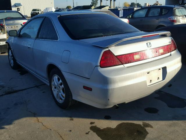 1HGCG22582A007029 - 2002 HONDA ACCORD EX GRAY photo 3