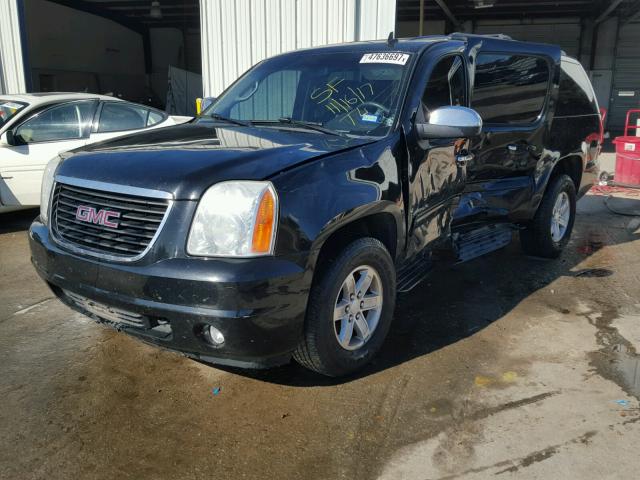 1GKS1KE0XCR147067 - 2012 GMC YUKON XL C BLACK photo 2