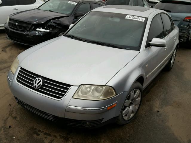 WVWRH63B42P455234 - 2002 VOLKSWAGEN PASSAT GLX 银色 照片 2