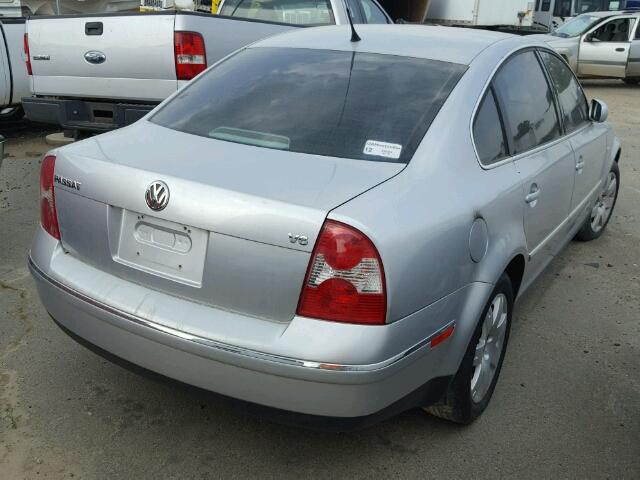 WVWRH63B42P455234 - 2002 VOLKSWAGEN PASSAT GLX 银色 照片 4