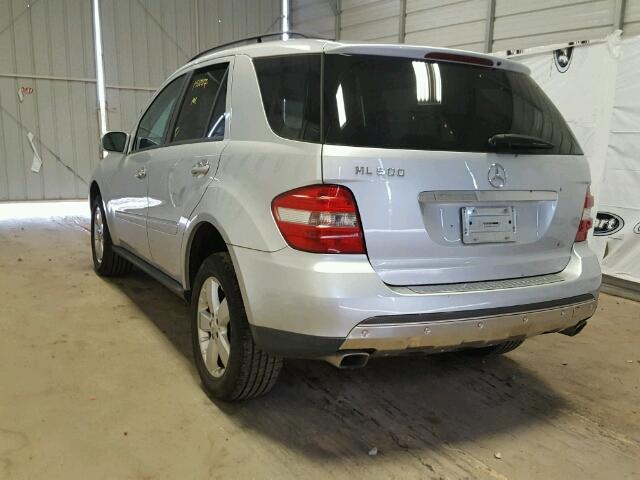 4JGBB75E56A067546 - 2006 MERCEDES-BENZ ML 500 SILVER photo 3