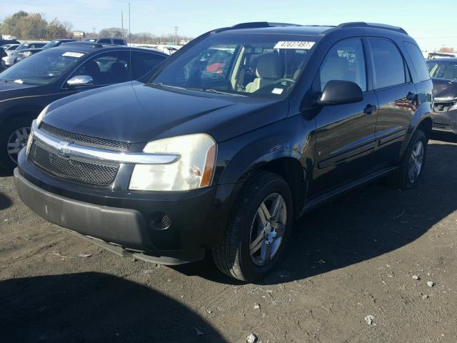 2CNDL23FX66038268 - 2006 CHEVROLET EQUINOX LS BLACK photo 2