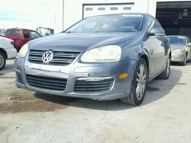 3VWDF71K66M669255 - 2006 VOLKSWAGEN JETTA 2.5L GRAY photo 2