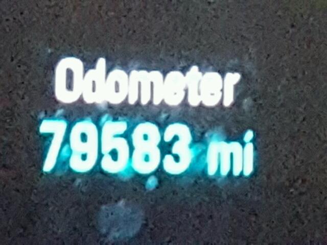 1G11D5RR2DF100197 - 2013 CHEVROLET MALIBU 1LT BLACK photo 8