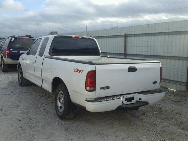 1FTZX1720YNC38509 - 2000 FORD F150 WHITE photo 3