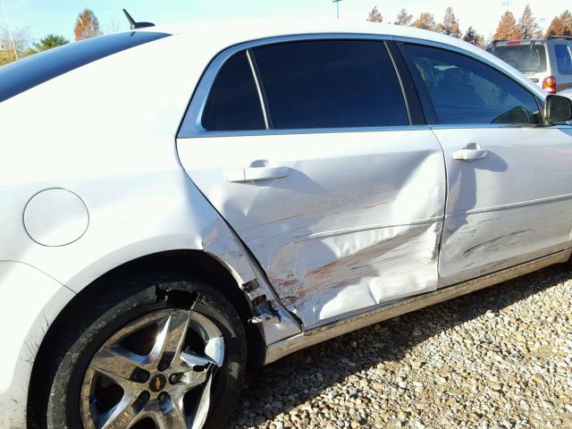 1G1ZC5EB4AF172559 - 2010 CHEVROLET MALIBU 1LT 白色 照片 9