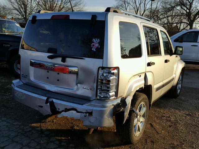 1J8GN58K28W210460 - 2008 JEEP LIBERTY LI SILVER photo 4