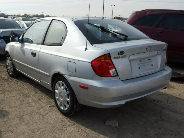 KMHCG35C33U241413 - 2003 HYUNDAI ACCENT GL SILVER photo 3