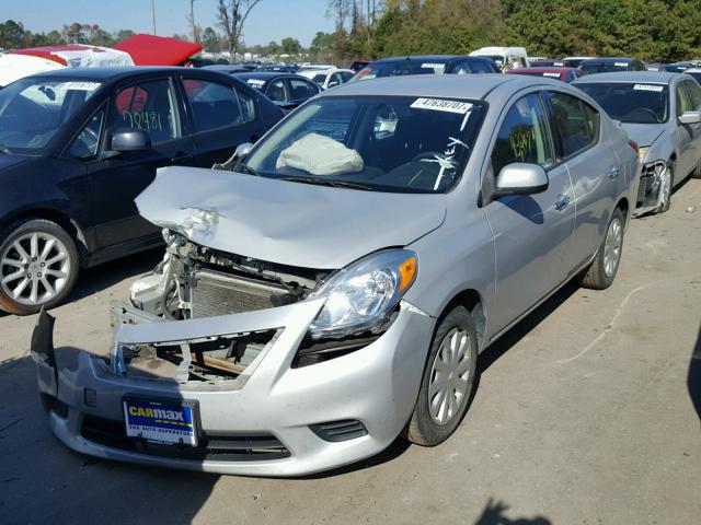 3N1CN7AP5EK445971 - 2014 NISSAN VERSA S SILVER photo 2