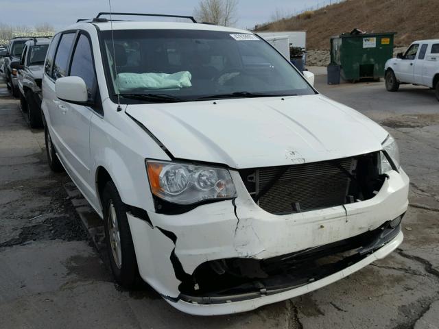 2D4RN5DG0BR720679 - 2011 DODGE GRAND CARA WHITE photo 1