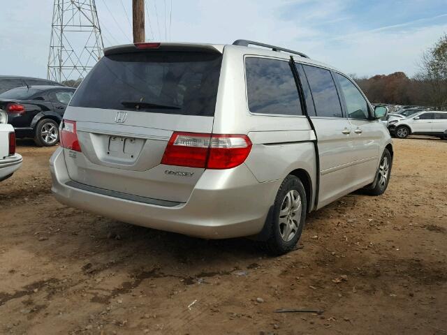 5FNRL38735B023332 - 2005 HONDA ODYSSEY EX SILVER photo 4