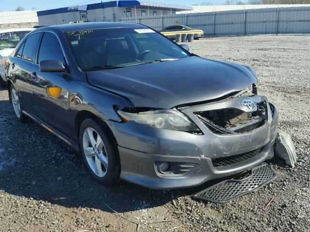 4T1BF3EK5BU758524 - 2011 TOYOTA CAMRY BASE GRAY photo 1