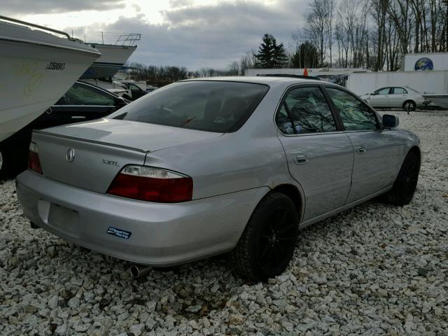 19UUA56893A000670 - 2003 ACURA 3.2TL TYPE SILVER photo 4