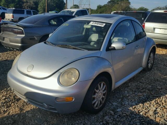 3VWCR31C45M418222 - 2005 VOLKSWAGEN NEW BEETLE Gümüş foto 2