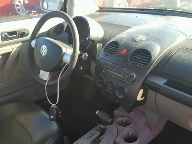 3VWCR31C45M418222 - 2005 VOLKSWAGEN NEW BEETLE Gümüş foto 9