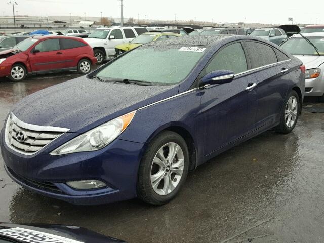5NPEC4AC2DH695524 - 2013 HYUNDAI SONATA SE 蓝色 照片 2