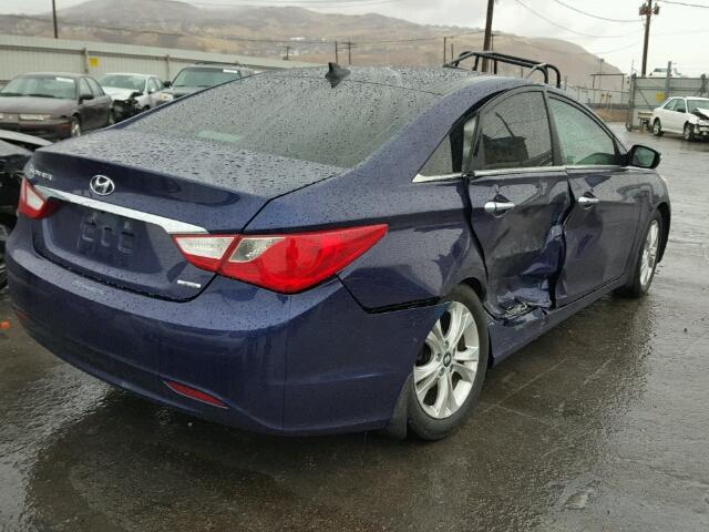 5NPEC4AC2DH695524 - 2013 HYUNDAI SONATA SE 蓝色 照片 4
