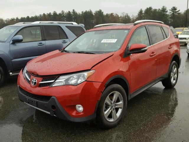 2T3RFREV0FW267321 - 2015 TOYOTA RAV4 XLE RED photo 2