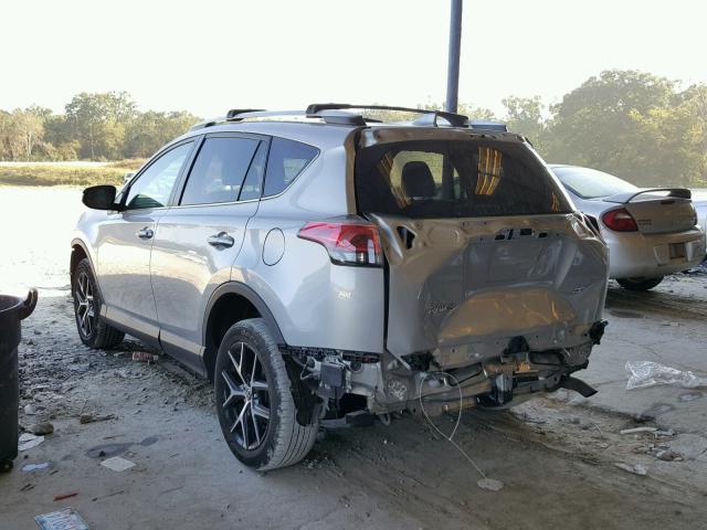 2T3NFREVXGW267892 - 2016 TOYOTA RAV4 SE SILVER photo 3