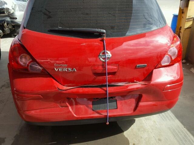 3N1BC1CP6CK808013 - 2012 NISSAN VERSA S RED photo 9