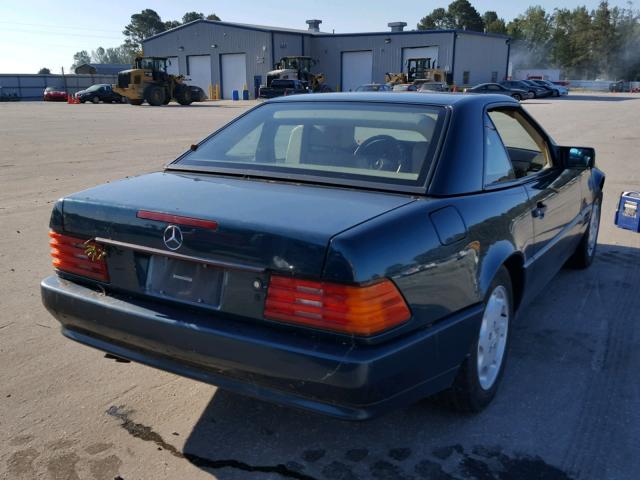 WDBFA63E3SF116521 - 1995 MERCEDES-BENZ SL 320 GREEN photo 4