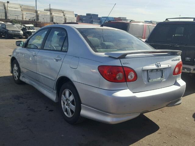 1NXBR32E25Z471815 - 2005 TOYOTA COROLLA SILVER photo 3