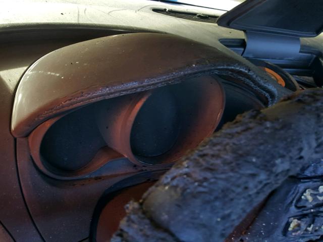 1G1ZC5EU0CF125825 - 2012 CHEVROLET MALIBU 1LT GOLD photo 8