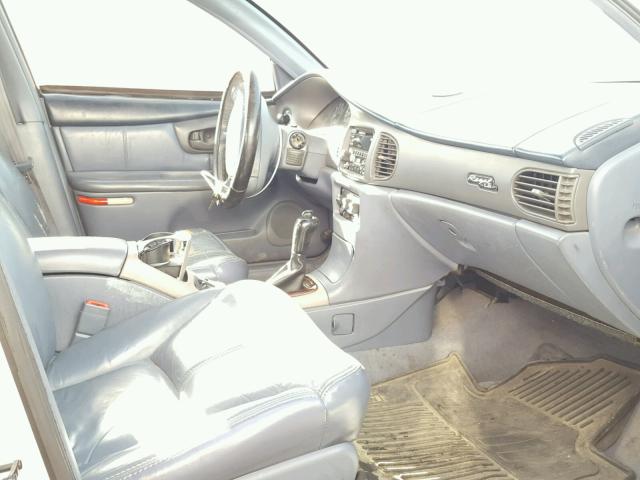 2G4WB52K4W1425648 - 1998 BUICK REGAL LS WHITE photo 5