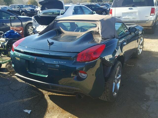 1G2MC35B18Y112201 - 2008 PONTIAC SOLSTICE GREEN photo 4