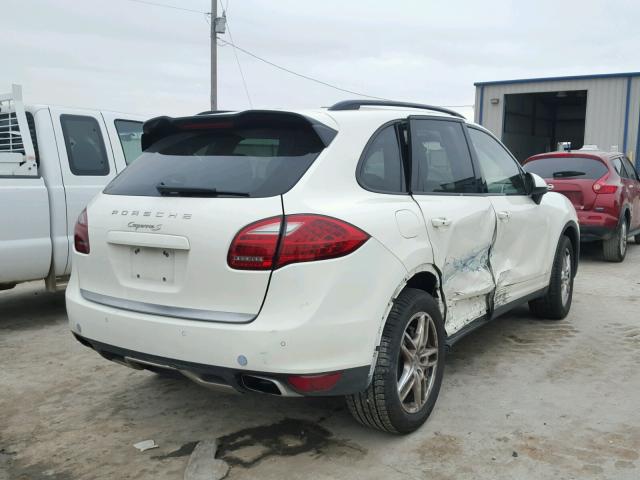 WP1AB2A25CLA42031 - 2012 PORSCHE CAYENNE S WHITE photo 4