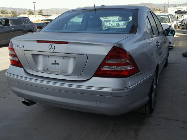 WDBRF52H06F830195 - 2006 MERCEDES-BENZ C GENERATI SILVER photo 4