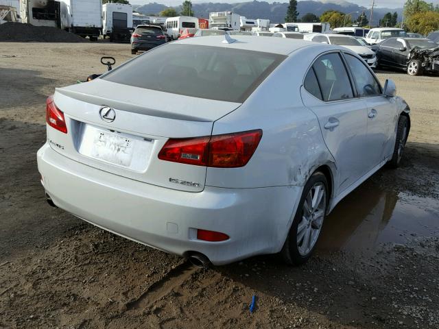 JTHBK262272058082 - 2007 LEXUS IS 250 WHITE photo 4