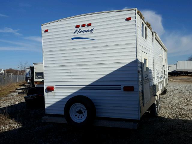 1SN200R284F001101 - 2004 NOMA CAMPER WHITE photo 4