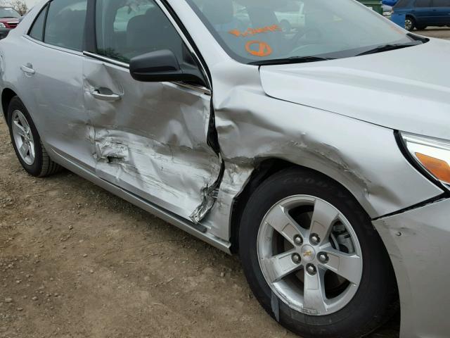 1G11B5SL7FF216915 - 2015 CHEVROLET MALIBU LS SILVER photo 9