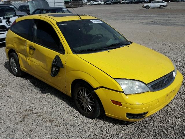 3FAFP31N05R159759 - 2005 FORD FOCUS ZX3 YELLOW photo 1
