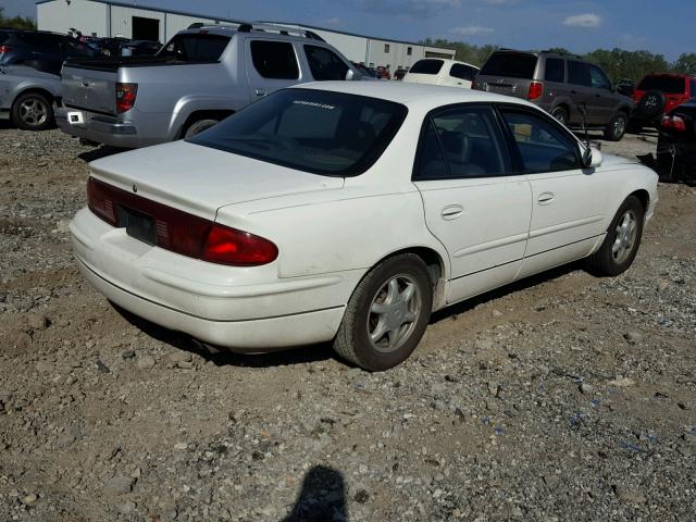 2G4WB52K241360795 - 2004 BUICK REGAL LS WHITE photo 4