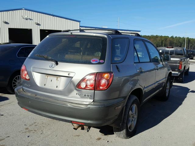 JT6GF10U0Y0067965 - 2000 LEXUS RX 300 SILVER photo 4